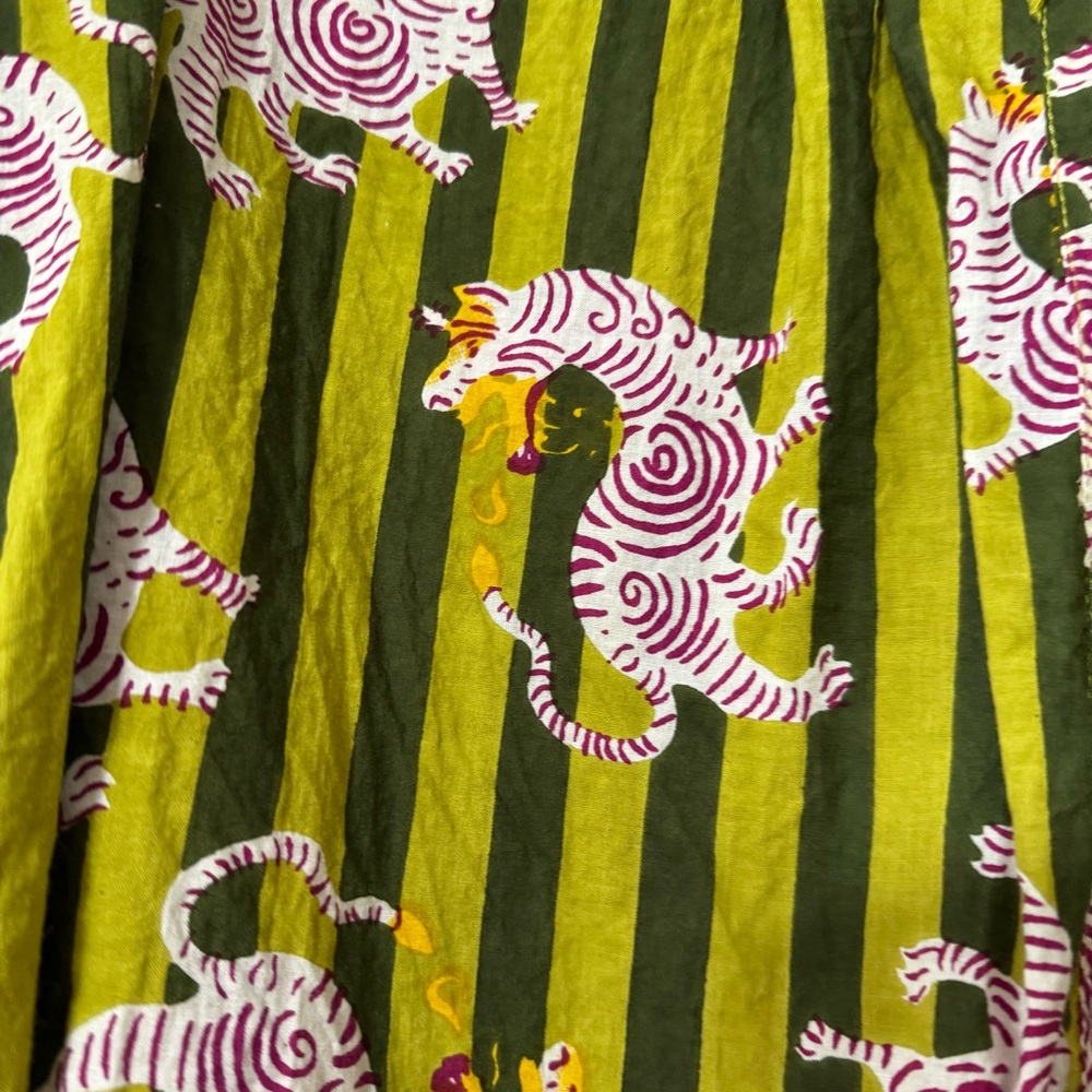 Fox & Hen Vibrant Green Dragon Striped Blouse - Picture 3 of 4